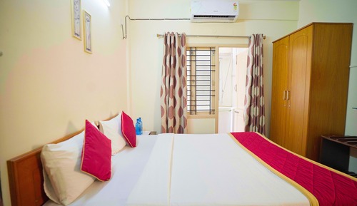 Deluxe Double Room, Balcony, City View