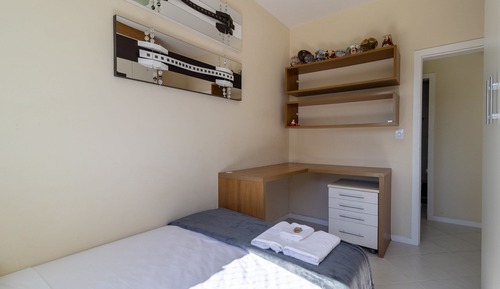 Basic Apartment
