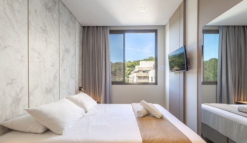 Basic Apartment