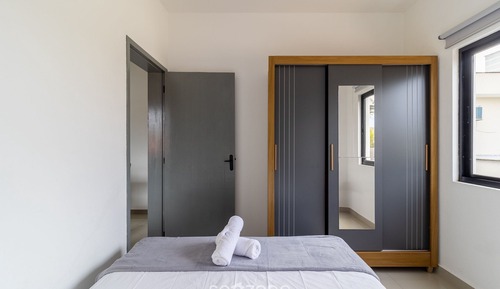 Basic Apartment