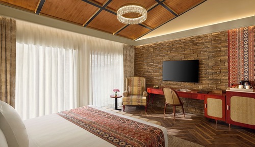 Deluxe Room, 1 King Bed (Deluxe Room)