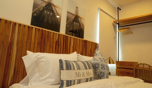 Comfort Room, Oceanfront