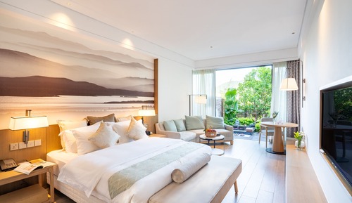 Comfort Double Room, Patio, Courtyard View