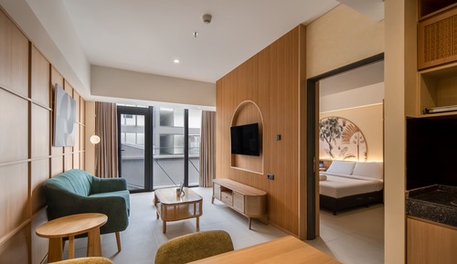 Apartment, 1 Queen Bed, Balcony