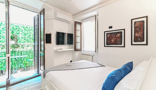 Double Room, 1 Double Bed