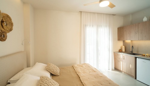 Classic Double Room, Balcony, City View