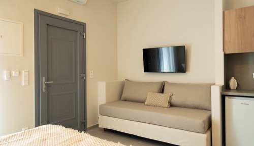 Comfort Triple Room, Balcony, City View