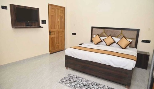 Double Room, City View