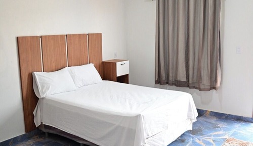 Deluxe Suite, City View