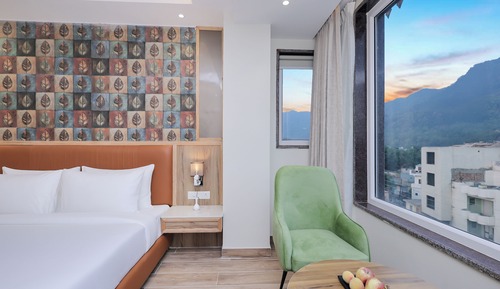 Premium Double Room, City View