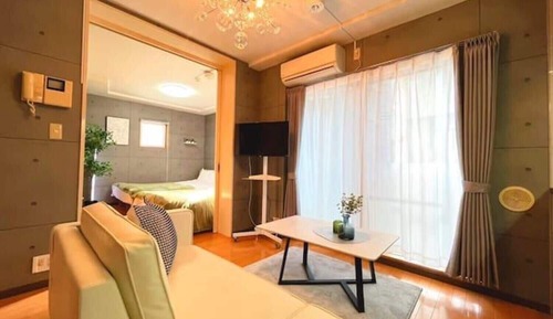 Basic Apartment, City View