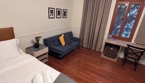 Comfort Suite, City View