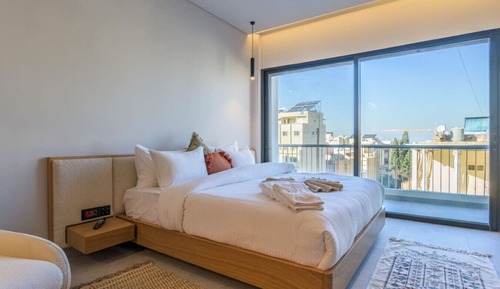 BOHO Studio: Wanderwood in Mar Mikhael