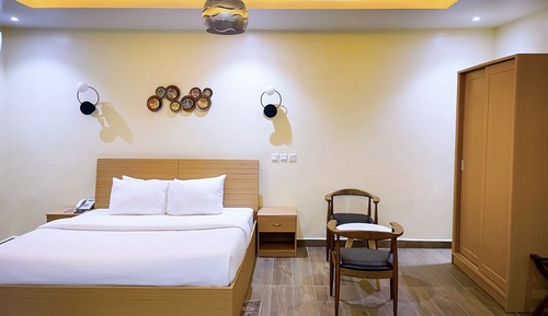 Deluxe Room, City View