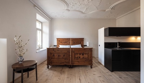 Deluxe Studio, City View