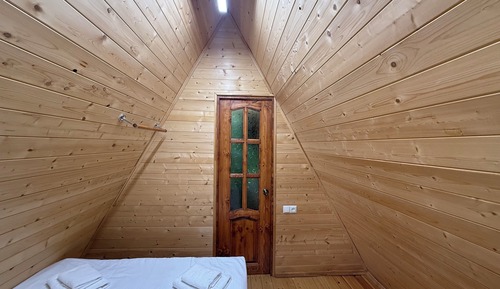 Deluxe Cottage
