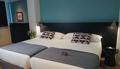 Deluxe Twin Room, City View