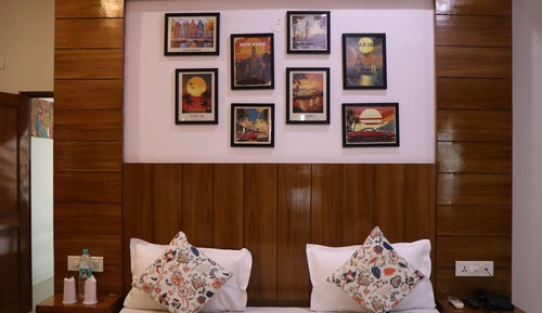 Suite, Balcony, River View