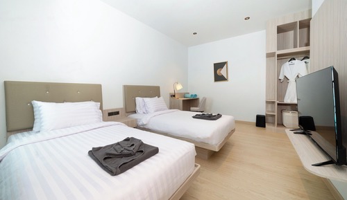 Deluxe Apartment, Private Pool