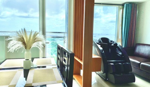 Deluxe Condo, Bay View