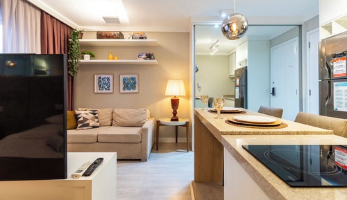 Studio Suite, City View
