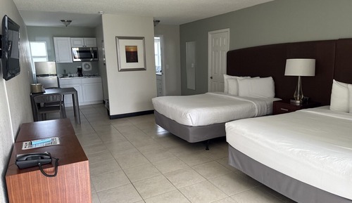 Standard Room 2 Double Beds