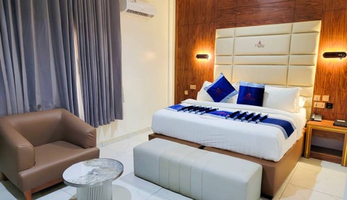 Executive Room