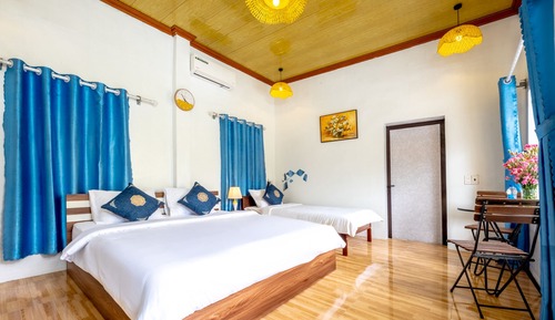 Triple Room, Patio, River View