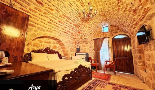 Standard Double Room, City View