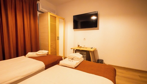 Basic Single Room