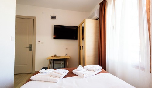 Basic Double Room