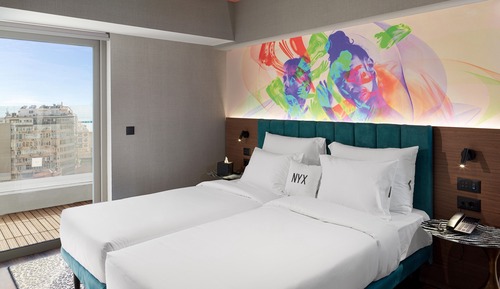 NYX Suite Sea View with Business Lounge Access