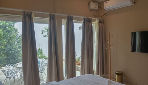Exclusive Double Room, Pool View