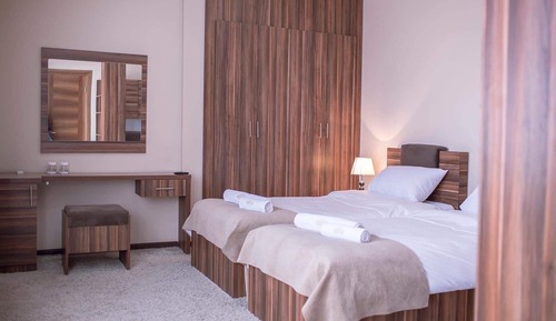 Standard Triple Room, Balcony, City View