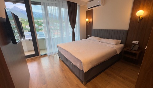 Standard Double Room, Balcony, City View