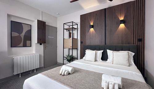 Premium Studio