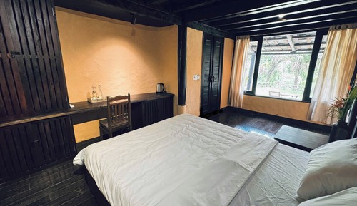 Deluxe Double Room, Balcony, Garden View