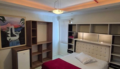 Luxury Suite, Courtyard View