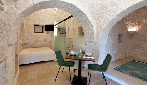 Luxury Double Room, Patio, Garden View