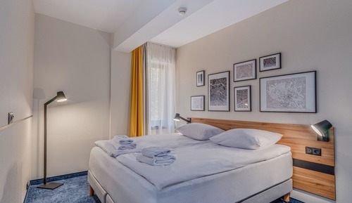 Suite, 1 King Bed
