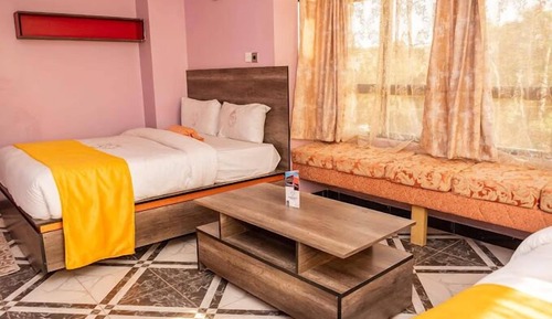 Deluxe Twin Room, City View