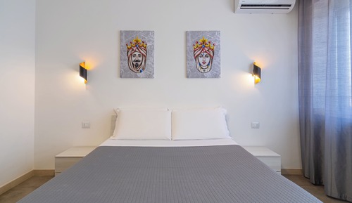 Double Room, 1 Queen Bed, Housekeeping, City View