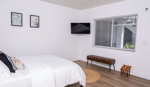 Signature Room