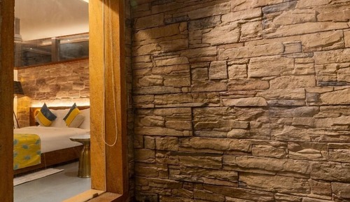 Superior Cottage