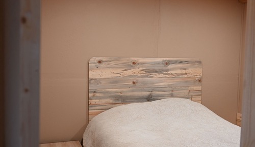 Standard Cabin, Multiple Beds