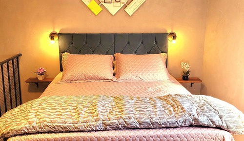 Luxury Apartment, 1 Queen Bed with Sofa bed, Air conditioning