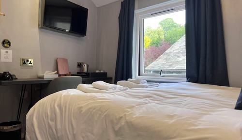 Deluxe Single Room