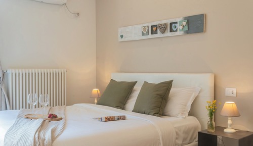 Studio (1 Bedroom)