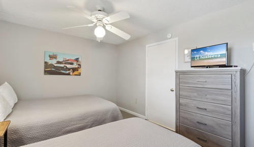 Signature Condo, 2 Bedrooms, Kitchen, Beach View