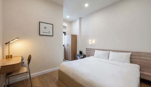 Comfort Room, 1 King Bed